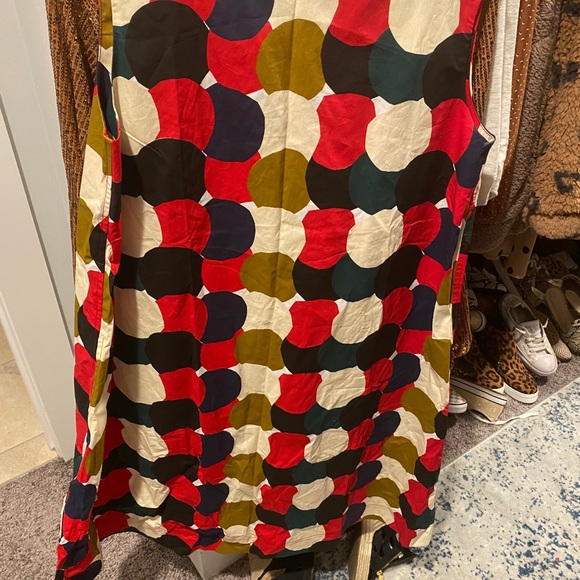 Fun polkadot sleeveless dress - Picture 2 of 2